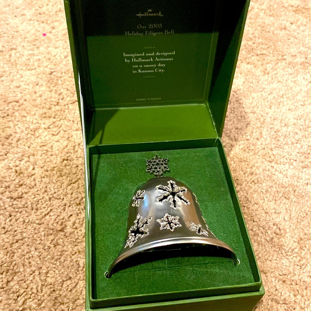 Hallmark 2005 filigree Holiday bell hand tooled snowflakes in box